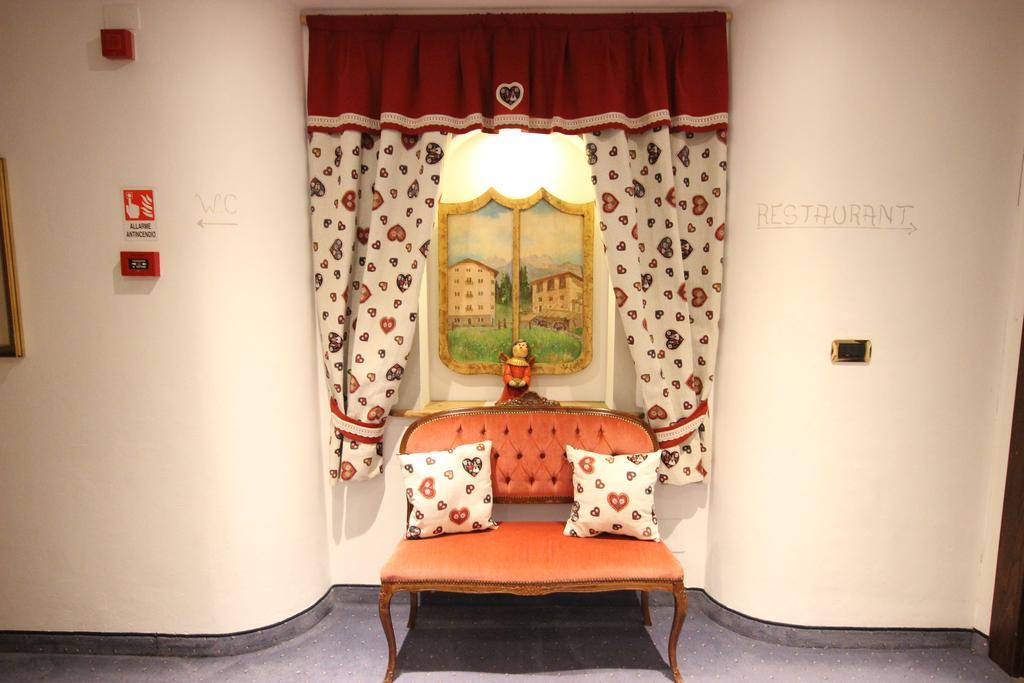 Hotel Rosalpina Soraga Kültér fotó