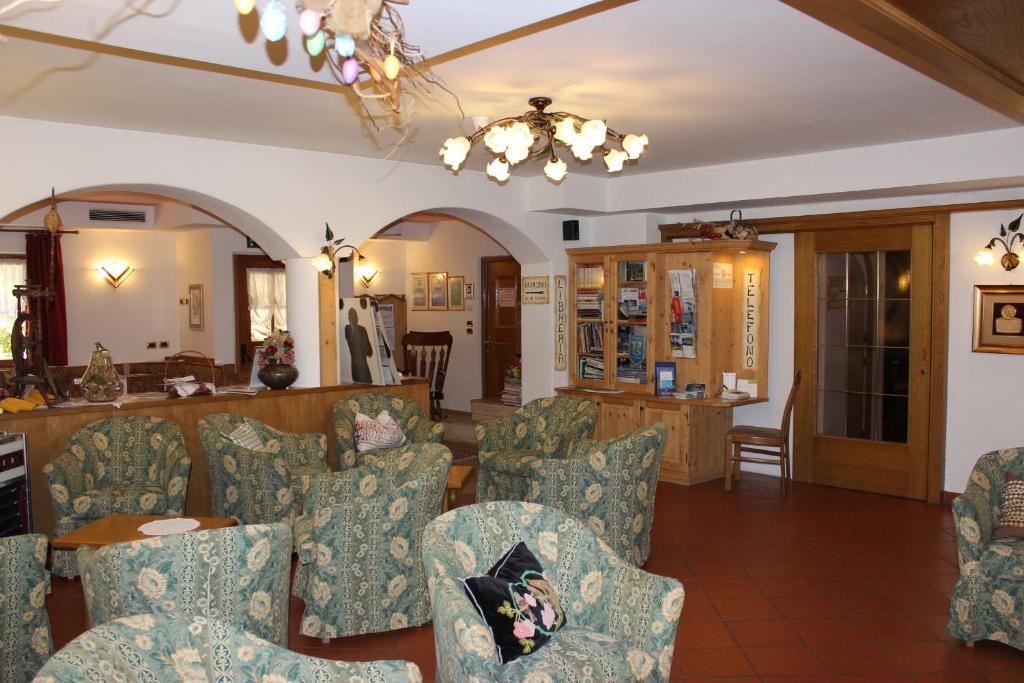 Hotel Rosalpina Soraga Kültér fotó