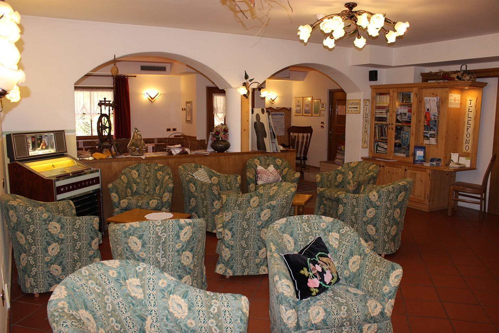 Hotel Rosalpina Soraga Kültér fotó