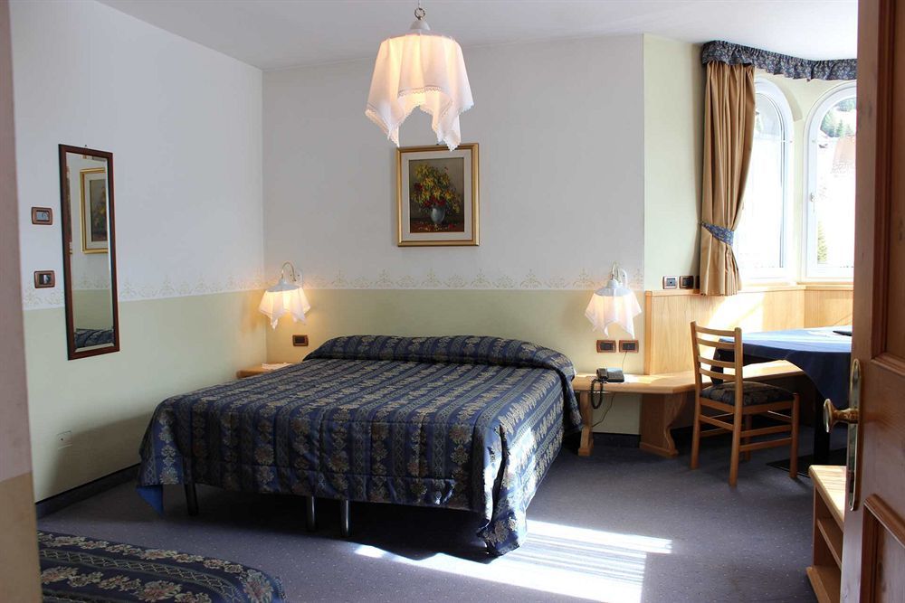 Hotel Rosalpina Soraga Kültér fotó