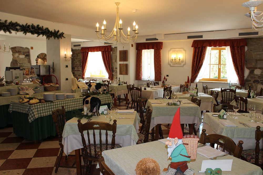 Hotel Rosalpina Soraga Kültér fotó